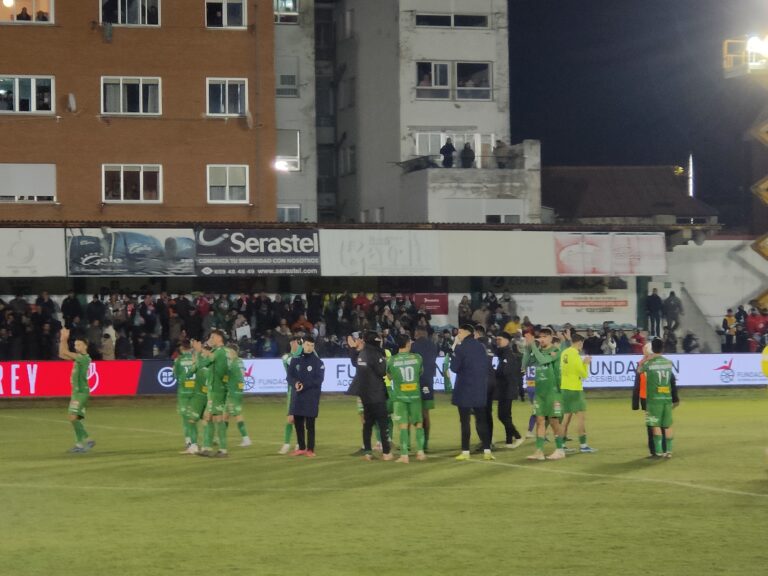 El Astorga busca un golpe de timón este sábado ante el equipo menos goleado del grupo de Tercera