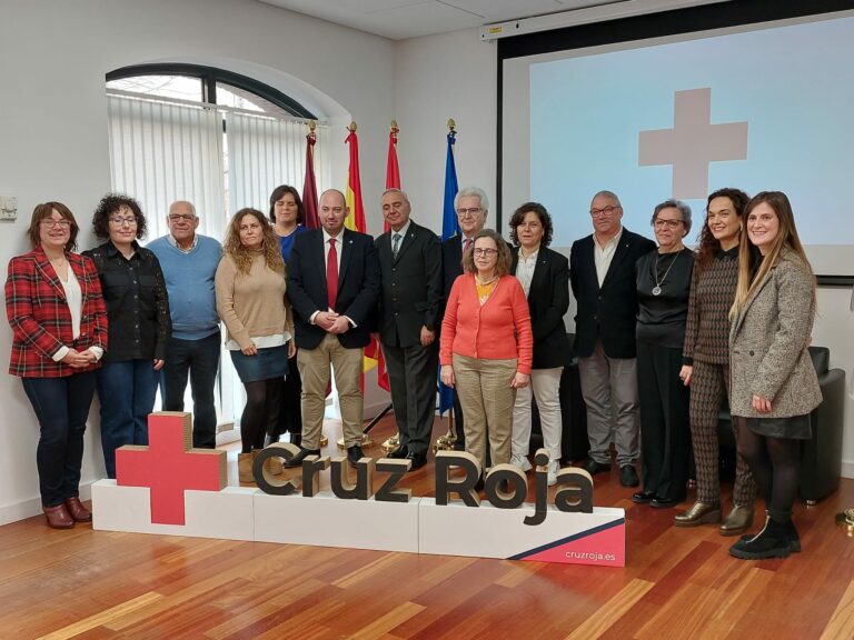 Más de una treintena de voluntarios impulsan la Asamblea Comarcal de Cruz Roja en Astorga