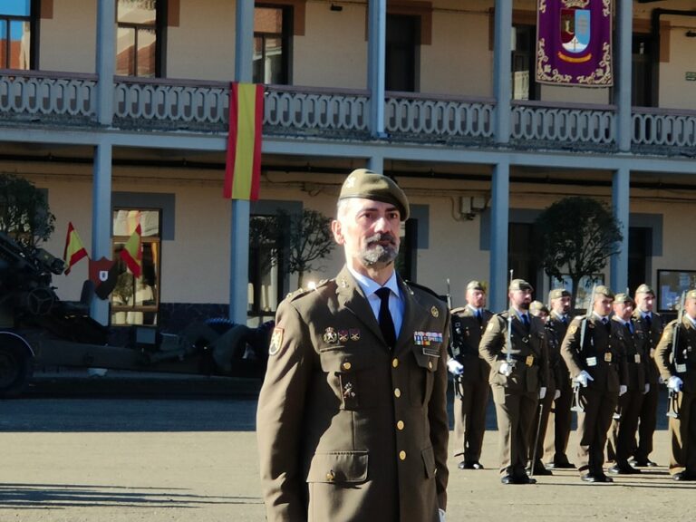 Santiago Calderón Calatayud ya es el Coronel Jefe del RALCA 63 de Astorga
