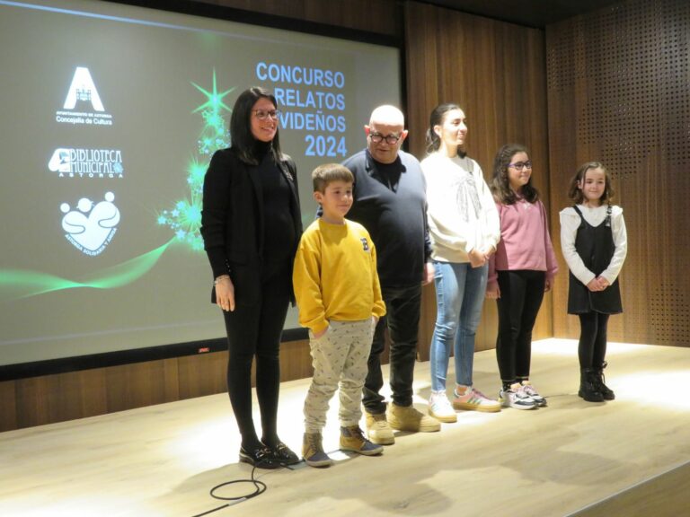 El Ayuntamiento y Astorga Solidaria y Amiga reconocen los mejores relatos navideños