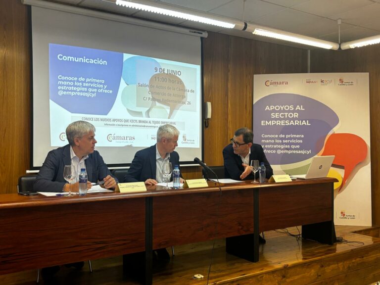 La Junta presenta al empresariado de Astorga las líneas de ayuda para impulsar, innovar y modernizar el sector empresarial
