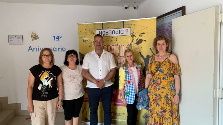 La Diputación clausura la 34 edición de los talleres de teatro, magia y circo, que han llegado a 44 ayuntamientos