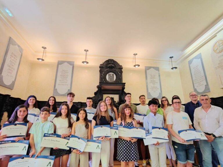 Astorga reconoce a sus alumnos más sobresalientes
