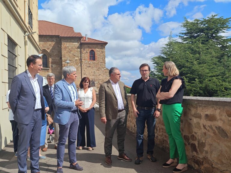 La Junta apoyó en 2024 con más de 1 millón de euros al centro social para personas con discapacidad física gravemente afectadas ‘Las Cinco Llagas’ de Astorga