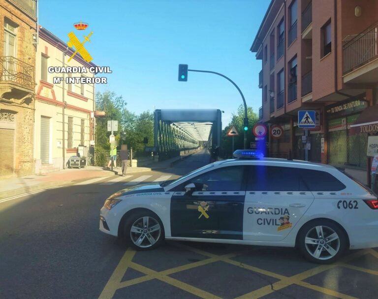 Dos investigados por estafar más de 10.000 euros a un nonagenario en la comarca de la Ribera del Órbigo