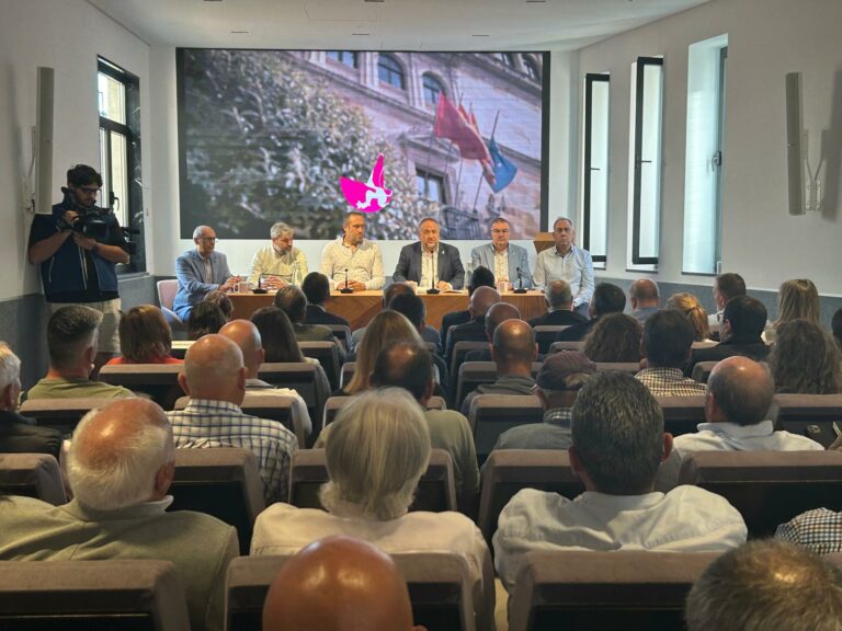 La Diputación reúne a cerca de 90 ayuntamientos en riesgo de incendio para reforzar la coordinación y la prevención