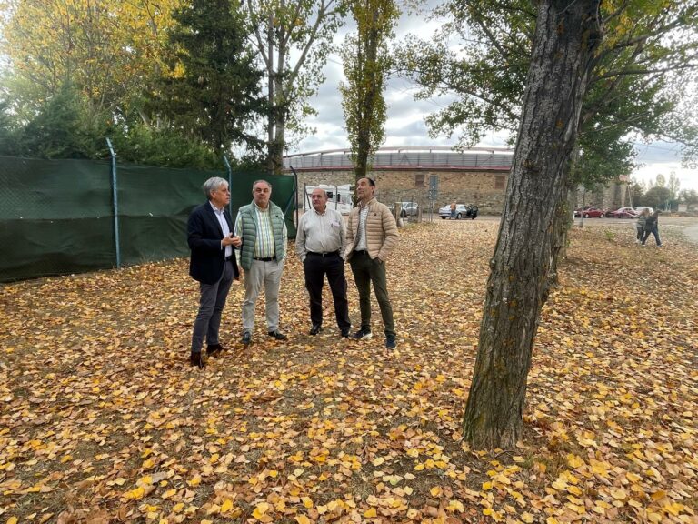 Astorga estrenará luminarias solares en el camino del río Jerga dentro del proyecto del Anillo Verde cofinanciado por Junta y Ayuntamiento