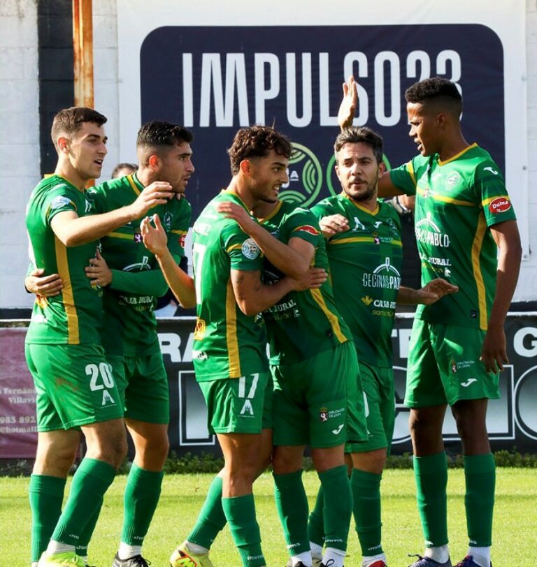 El Astorga recibe a un recién ascendido U.D Ourense que lleva 5 partidos sin perder