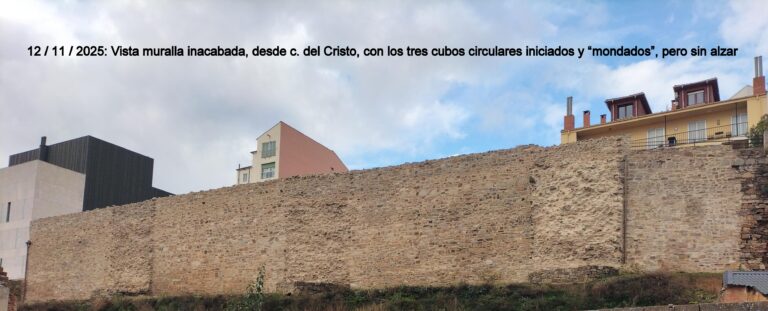 Mañueco no prometió un céntimo para finalizar la obra de la muralla de Astorga