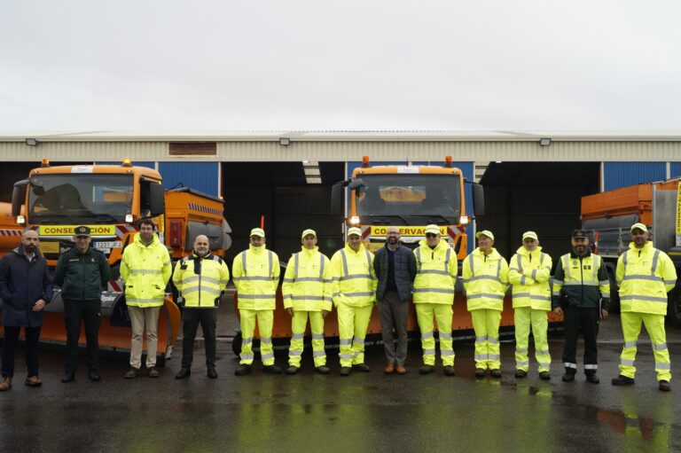 El subdelegado del Gobierno en León presenta el plan de vialidad invernal en la provincia con más de 100 máquinas y 54 instalaciones para combatir la nieve