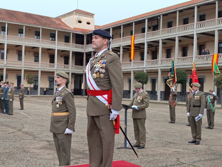 Los artilleros del RALCA 63 celebran Santa Bárbara en el 150 aniversario del Regimiento