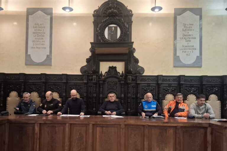 La Junta Local de Seguridad coordina los dispositivos de seguridad para la Piñata de Astorga y el Carnaval de La Bañeza un carnaval seguro