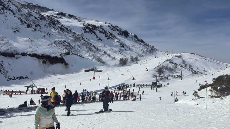 San Isidro y Valle Laciana-Leitariegos suman 28.000 personas en la semana de Carnaval