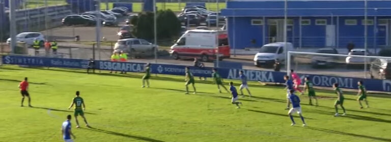 El Astorga cae ante el filial del Real Oviedo con un gol al saque de una falta