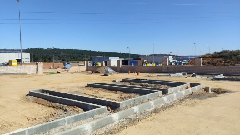 Avanzan las obras del nuevo punto limpio de Astorga en el polígono