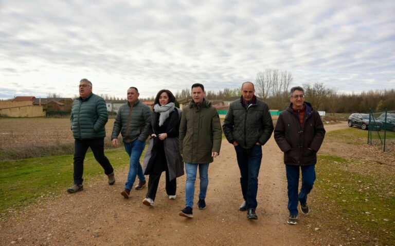 El PSOE denuncia los incumplimientos de la Junta en los regadíos del Canal de Villares que están perjudicando a los agricultores