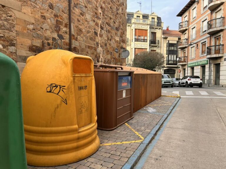 El Ayuntamiento licita por 80.000 euros la digitalización de la recogida de residuos que incluirá contenedores orgánicos de apertura por tarjeta