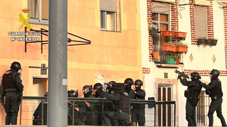 Un detenido y una investigada por tráfico de drogas en Astorga tras desmantelar un punto de venta de estupefacientes