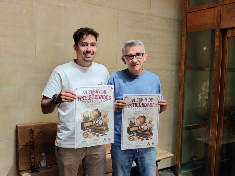 Casi una treintena de expositores se citan en la sexta edición de la Feria de Antigüedades de Astorga