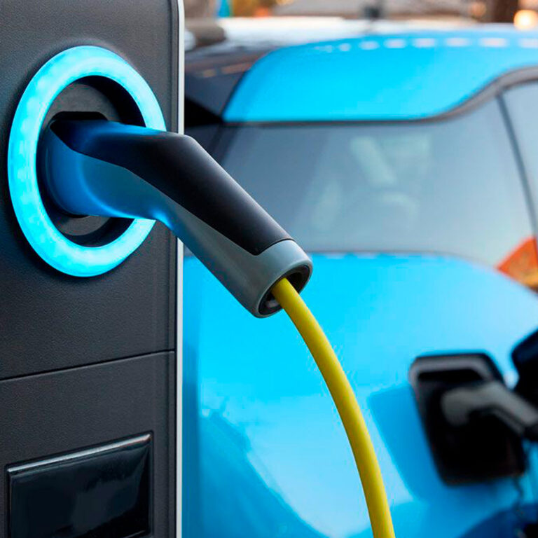 Astorga, rezagada en el despliegue de puntos de carga públicos para coches eléctricos