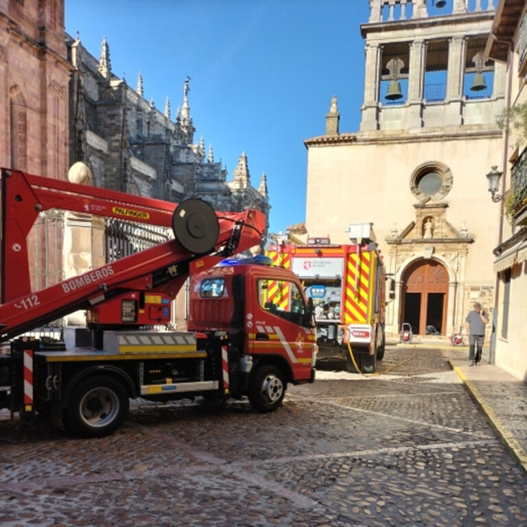 Conato de incendio en la iglesia de Santa Marta