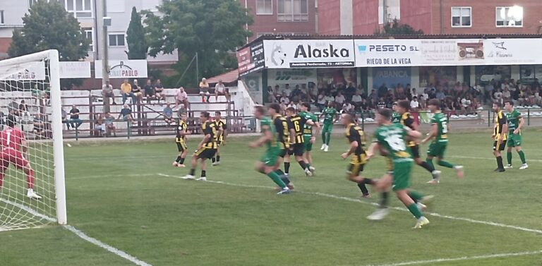 El Atlético Astorga busca ante el Marino sus primeros puntos